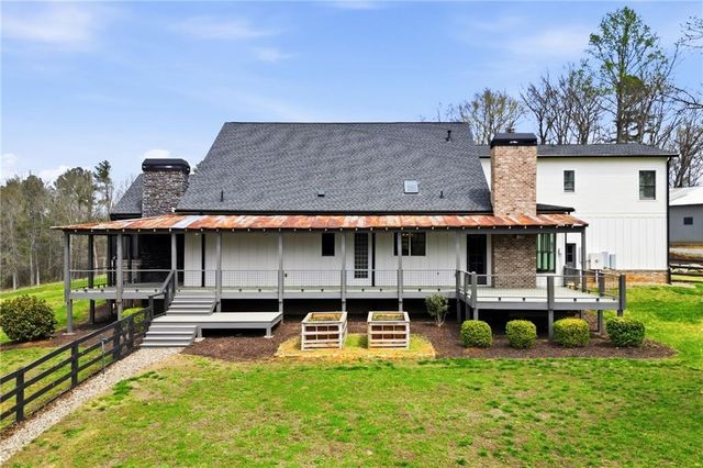 738 Overlook Trail, Acworth, GA 30101