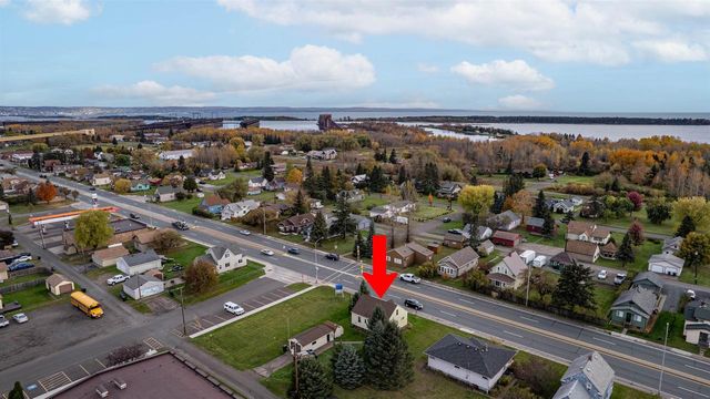 4306 E 2nd St, Superior, WI 54880