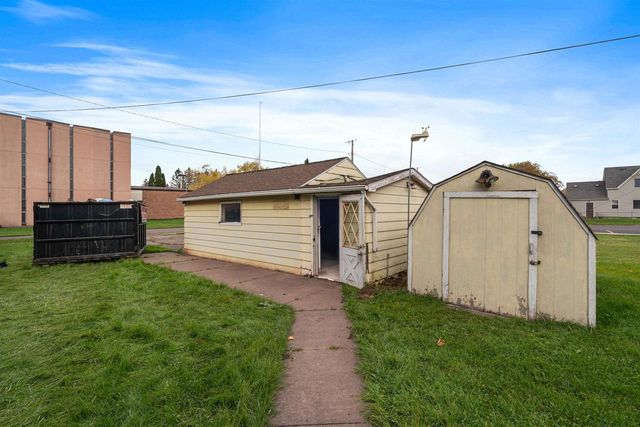 4306 E 2nd St, Superior, WI 54880