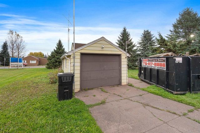 4306 E 2nd St, Superior, WI 54880