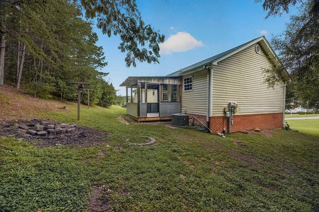 908 Clay Hill Drive, Soddy Daisy, TN 37379