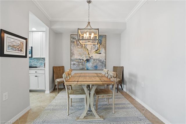 9715 Acqua CT # 113, Naples, FL 34113