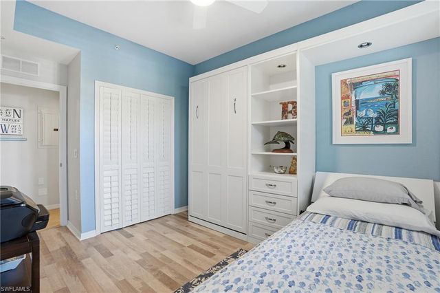 9715 Acqua CT # 113, Naples, FL 34113