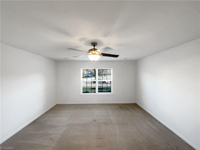 2102 Longburn Drive, Kernersville, NC 27284