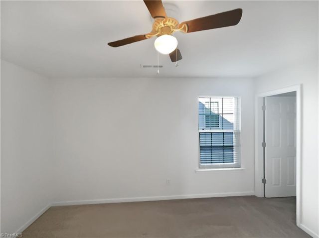 2102 Longburn Drive, Kernersville, NC 27284