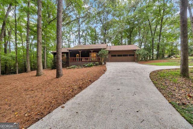 130 Huntridge Drive, Stockbridge, GA 30281