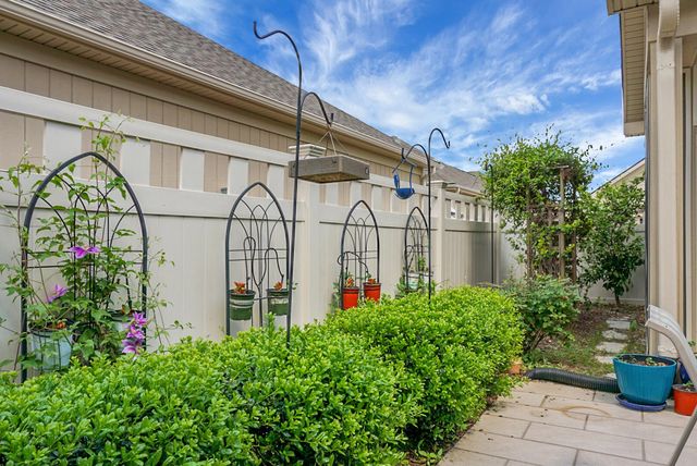 255 Village Stone Circle, Summerville, SC 29486