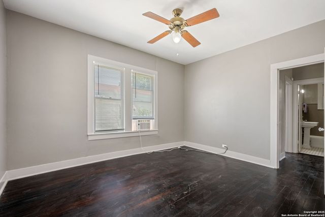 2022 Sacramento, San Antonio, TX 78201