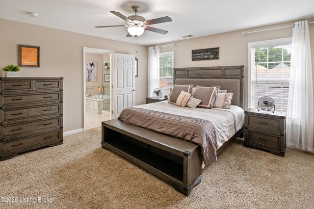 133 N Canterbury Glen Dr, Mt Washington, KY 40047