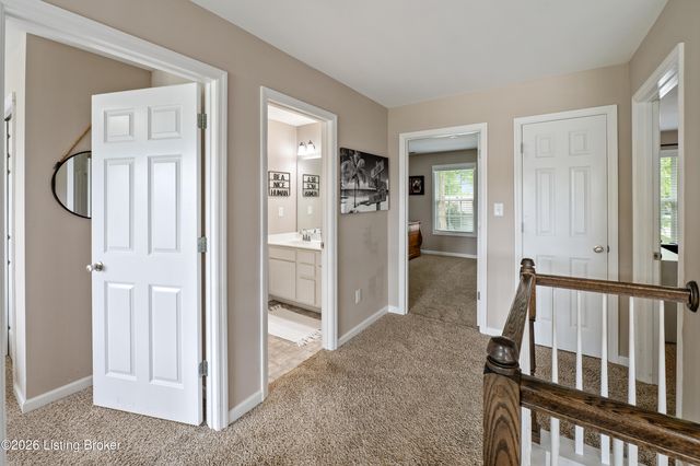 133 N Canterbury Glen Dr, Mt Washington, KY 40047