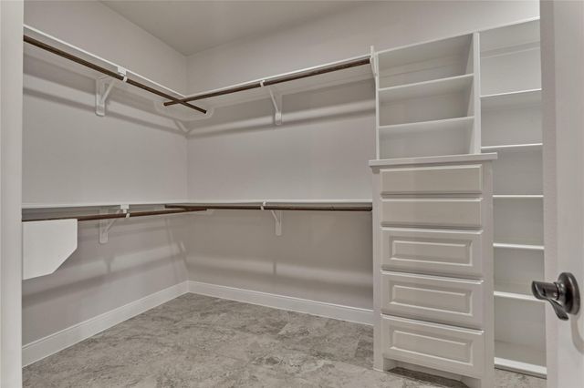 650 Edgewood Drive, Montgomery, TX 77356
