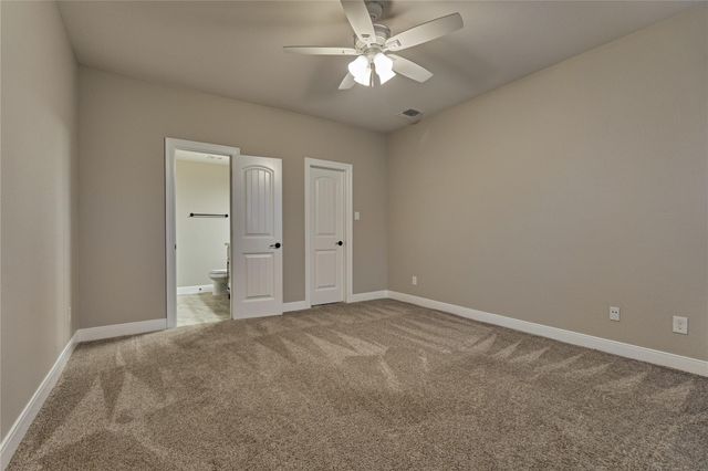 650 Edgewood Drive, Montgomery, TX 77356