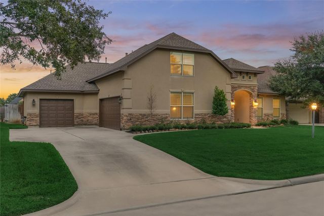 650 Edgewood Drive, Montgomery, TX 77356
