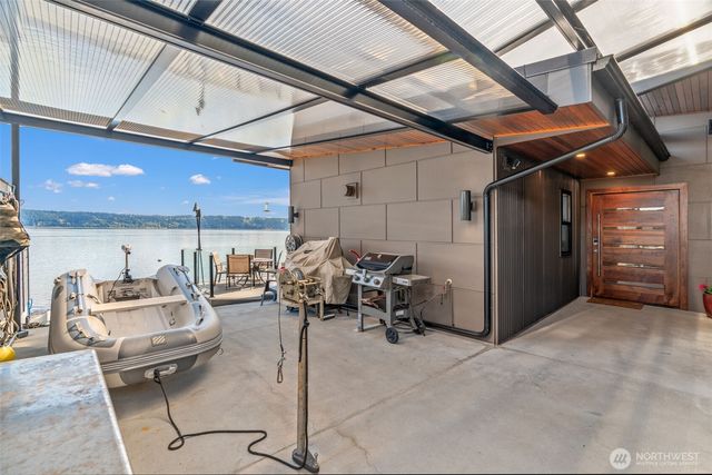 2963 Tillicum Beach Drive, Camano Island, WA 98282