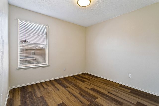 4721 Palm Ridge Drive, Fort Worth, TX 76133
