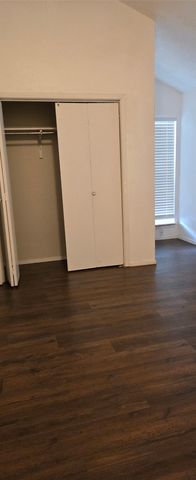 9696 Walnut Street 2004, Dallas, TX 75243