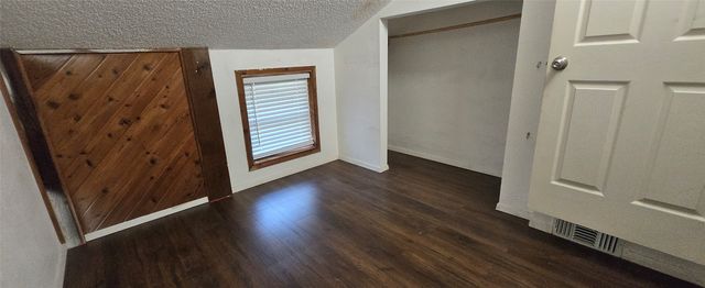 9696 Walnut Street 2004, Dallas, TX 75243