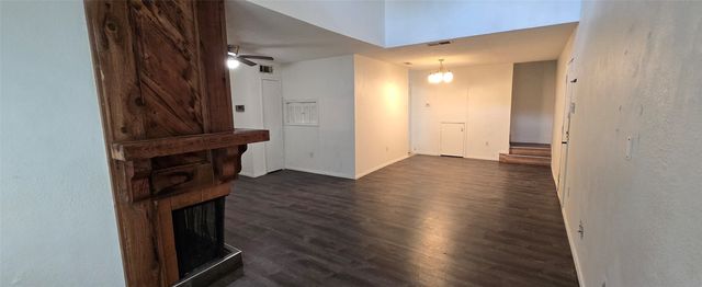 9696 Walnut Street 2004, Dallas, TX 75243