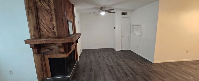 9696 Walnut Street 2004, Dallas, TX 75243