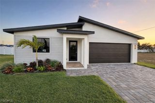 2012 NE 28th ST, Cape Coral, FL 33909
