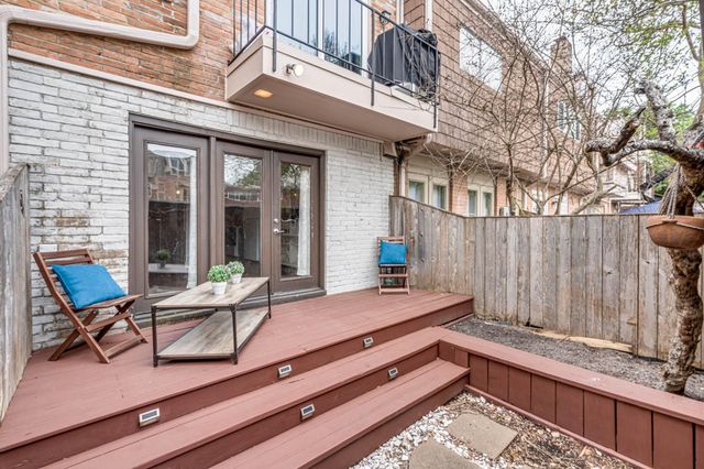 384 N Post Oak Lane 384, Houston, TX 77024