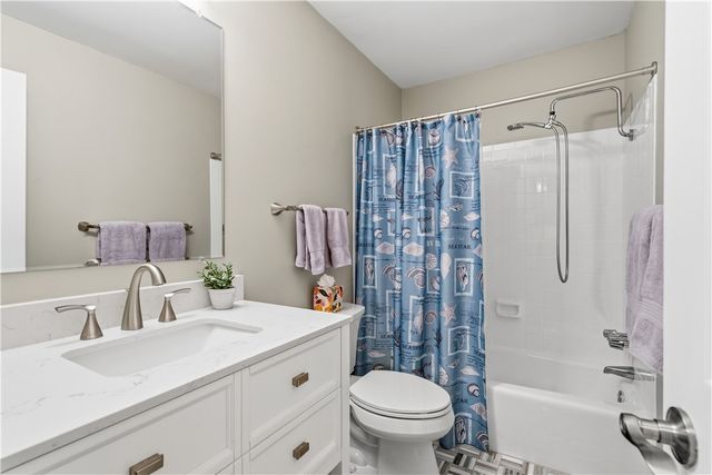 2800 Indian River Boulevard 4Q, Vero Beach, FL 32960