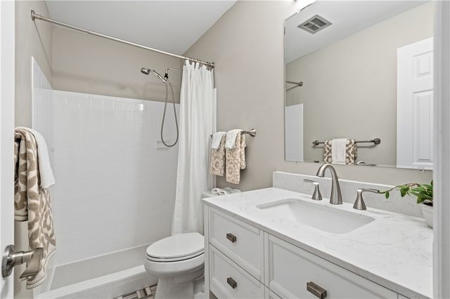 2800 Indian River Boulevard 4Q, Vero Beach, FL 32960