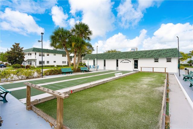 2800 Indian River Boulevard 4Q, Vero Beach, FL 32960