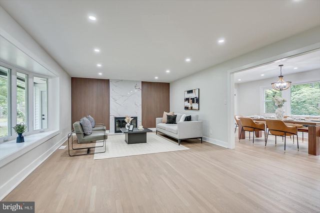 3 HONEY BROOK DR, Princeton, NJ 08540