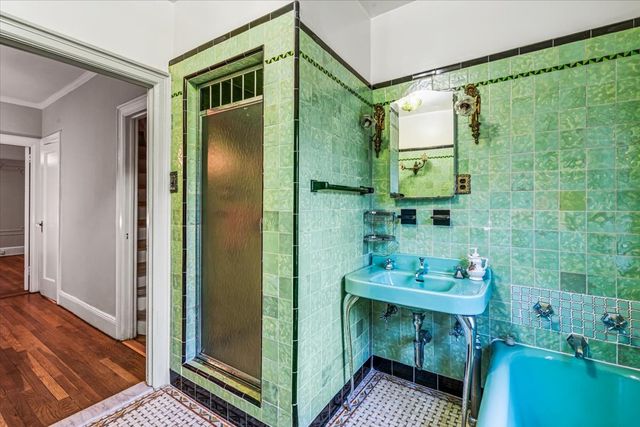 102-02 Ascan Avenue, New York City, NY 11375