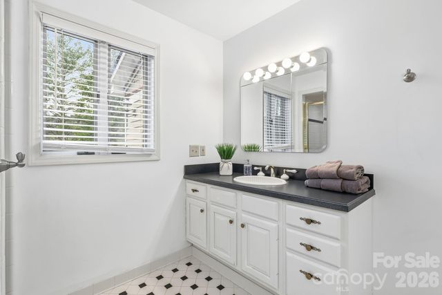 1644 Broadstone Road, Banner Elk, NC 28604