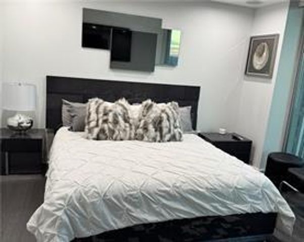 361 17th Street NW 2423, Atlanta, GA 30363