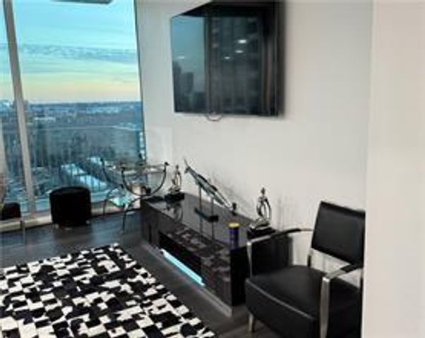 361 17th Street NW 2423, Atlanta, GA 30363