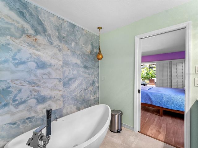 1098 IOWA AVE, Englewood, FL 34223