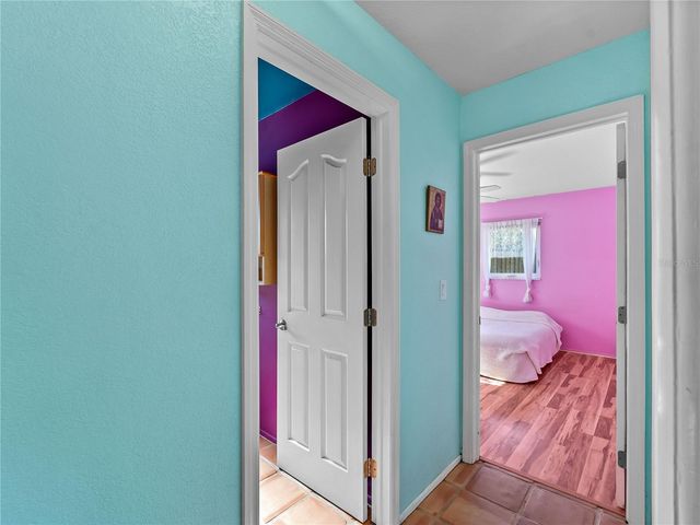 1098 IOWA AVE, Englewood, FL 34223