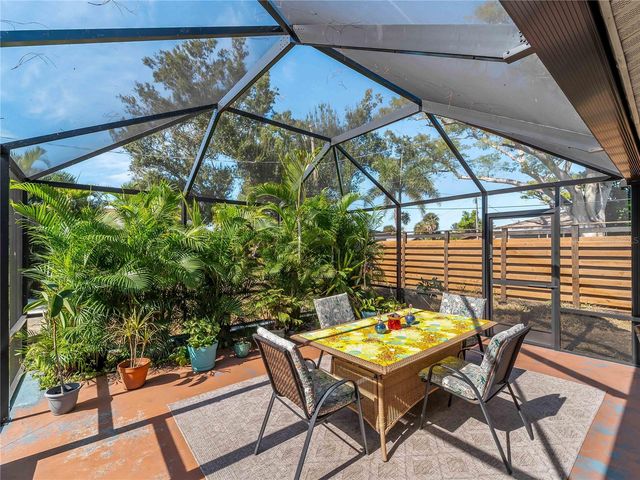 1098 IOWA AVE, Englewood, FL 34223