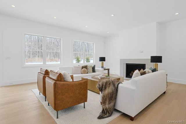 86 Old Byram Lake Road, Armonk, NY 10504