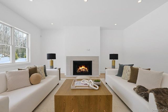 86 Old Byram Lake Road, Armonk, NY 10504