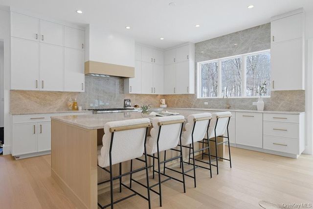 86 Old Byram Lake Road, Armonk, NY 10504