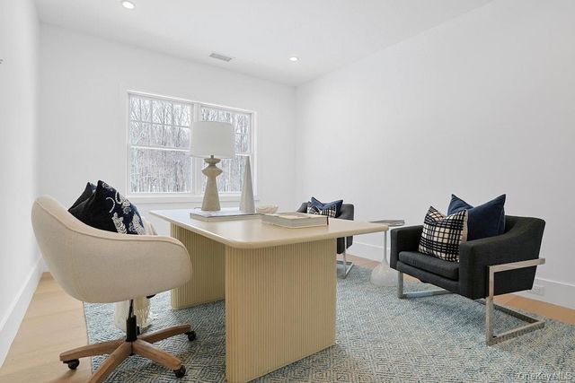 86 Old Byram Lake Road, Armonk, NY 10504