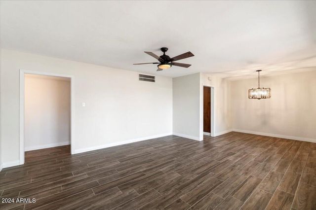 6731 E Hubbell Street, Scottsdale, AZ 85257