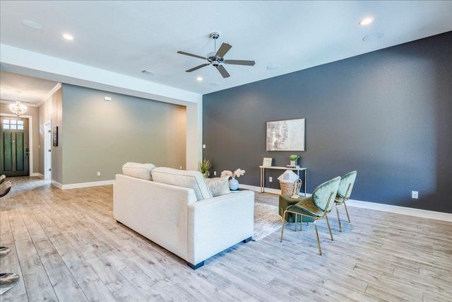 221 Clearwater WAY, Kyle, TX 78640