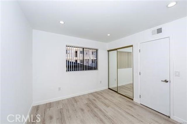 835 E Lomita 104, Glendale, CA 91205
