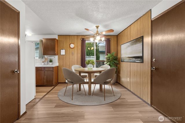 1703 4th Avenue NW, Puyallup, WA 98371