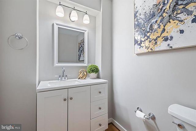 4914 22ND ST N, Arlington, VA 22207