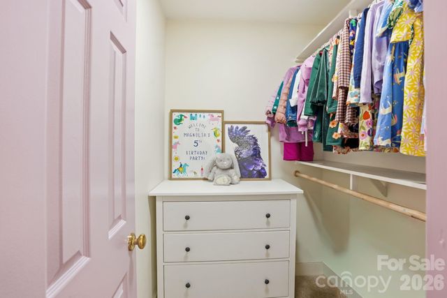 2516 Greenbrook Parkway, Matthews, NC 28104