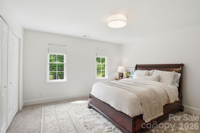 2516 Greenbrook Parkway, Matthews, NC 28104