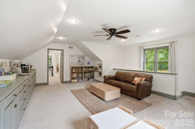 2516 Greenbrook Parkway, Matthews, NC 28104