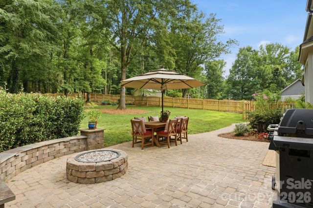 2516 Greenbrook Parkway, Matthews, NC 28104