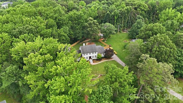 2516 Greenbrook Parkway, Matthews, NC 28104